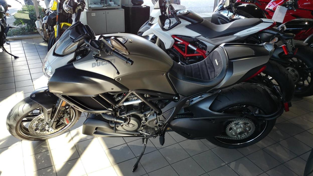 2015 Ducati Diavel Titanium