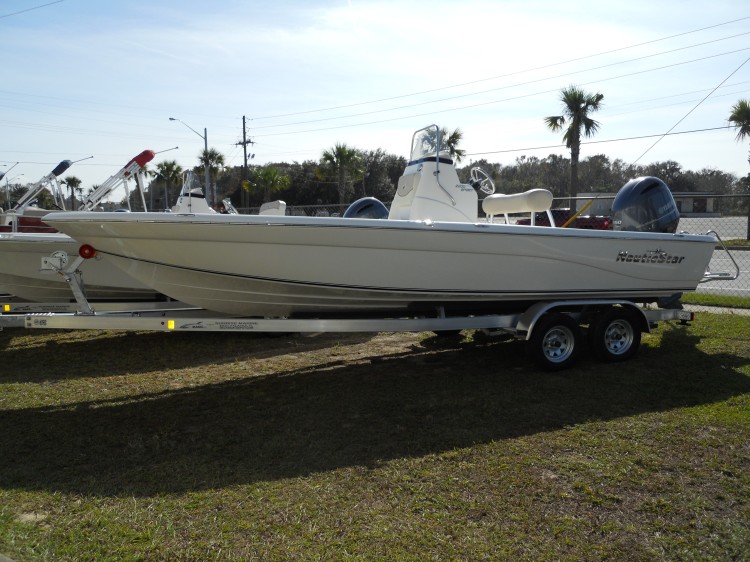 2017 NAUTIC STAR 2200 Sport