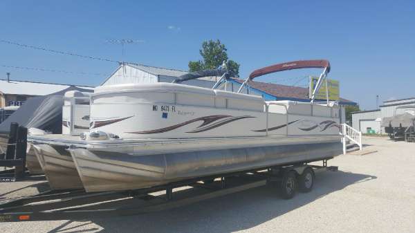 2007 Manitou Pontoons 26 Legacy