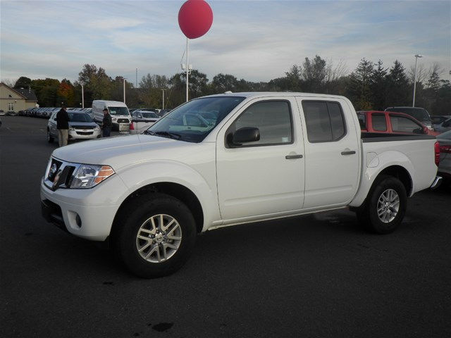 2016 Nissan Frontier  Pickup Truck