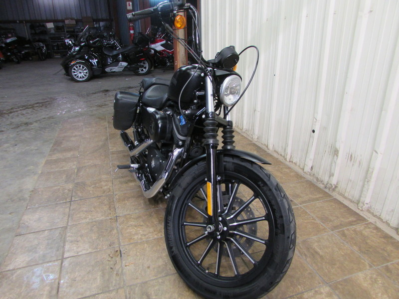 2012 Harley-Davidson XL883N - Sportster Iron 883