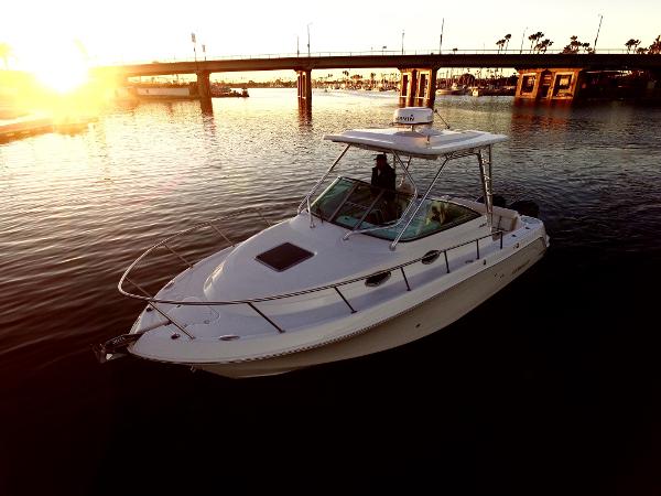 2017 Robalo R305 Walkaround