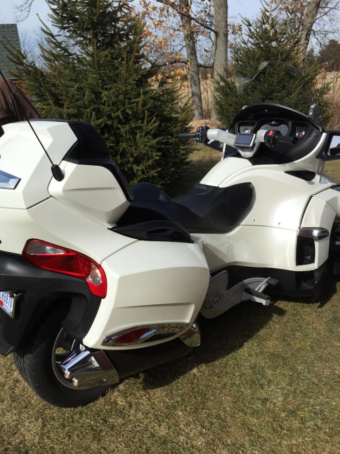 2012 Can-Am SPYDER LIMITED