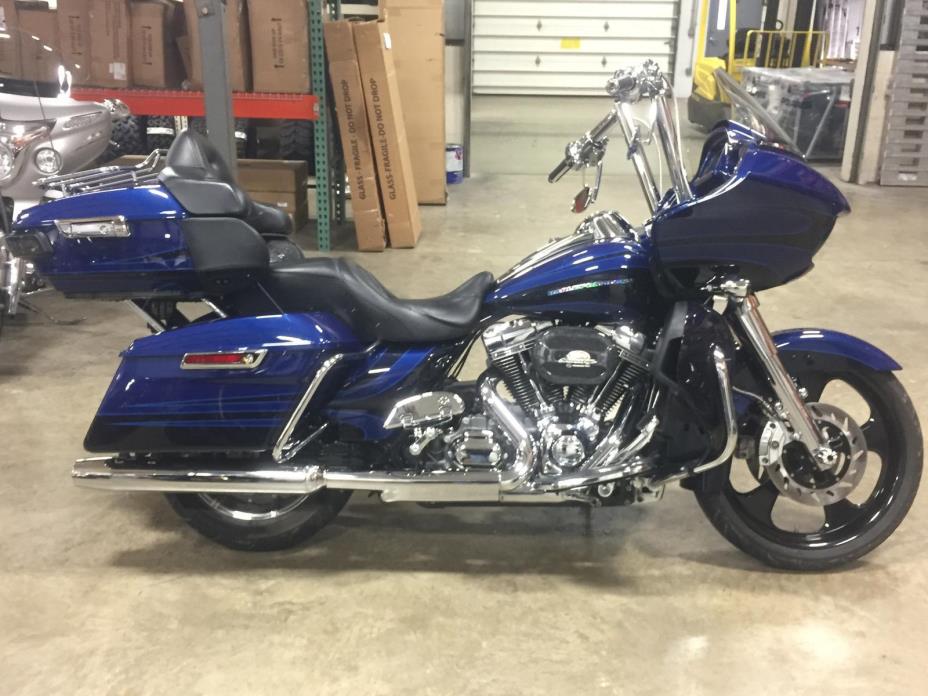 2015 Harley-Davidson FLTRUSE CVO Road Glide Ultra