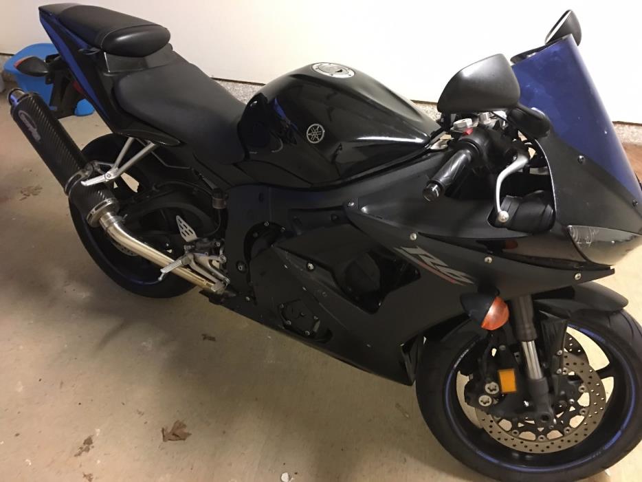 2005 Yamaha YZF R6