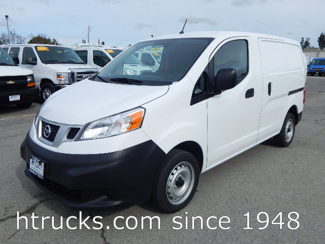 2016 Nissan Nv200  Cargo Van