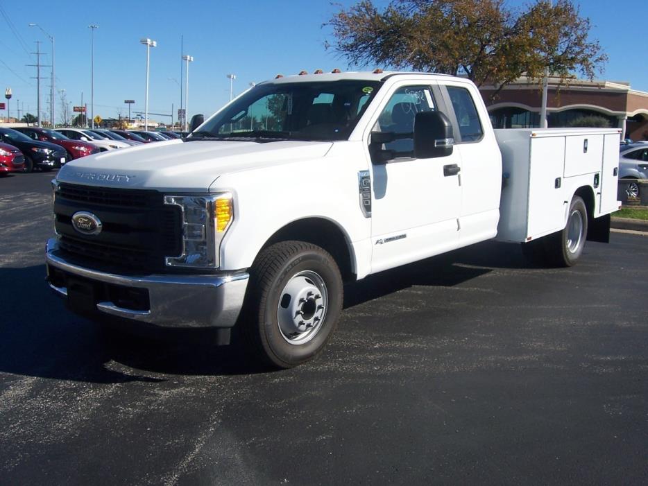 2017 Ford F-Series  Plumber Service Truck