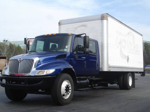 2008 International 4300  Box Truck - Straight Truck