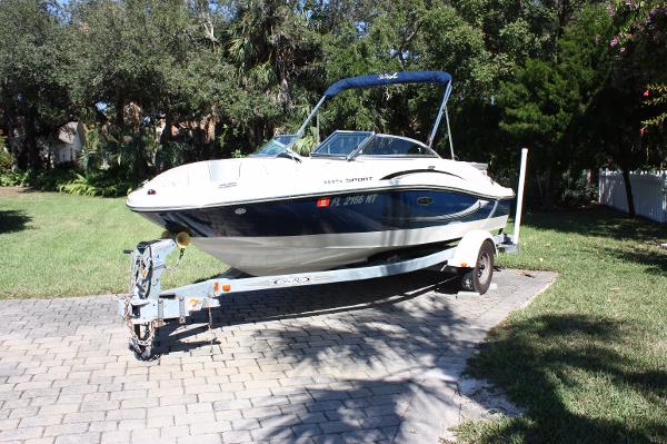 2008 Sea Ray 185 Sport