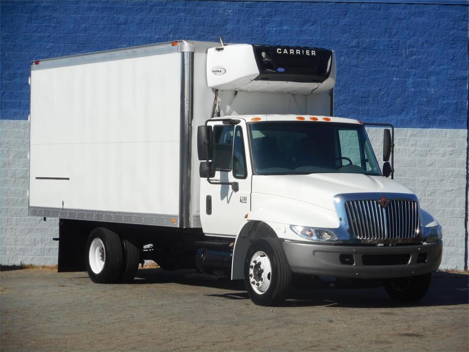 2007 International Durastar 4300  Refrigerated Truck