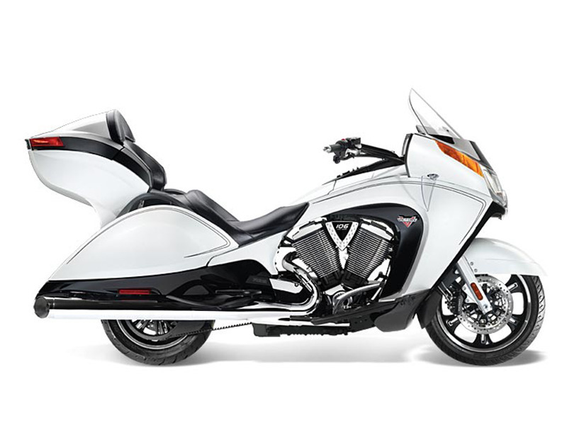 2014 Victory Vision Tour White Metallic