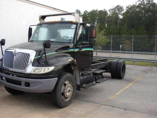 2007 International Durastar 4400  Cab Chassis