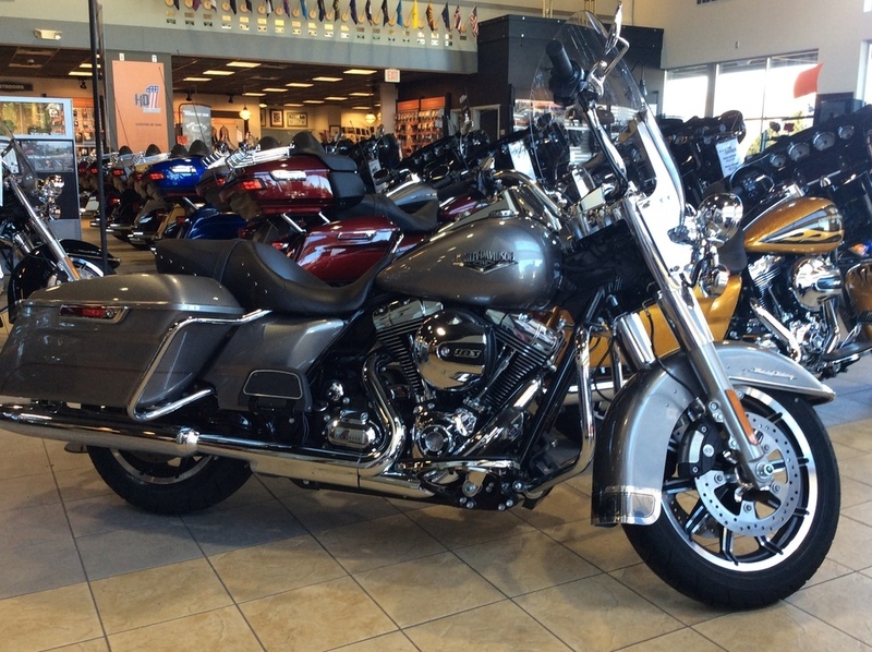 2016 Harley-Davidson FLHR - Road King