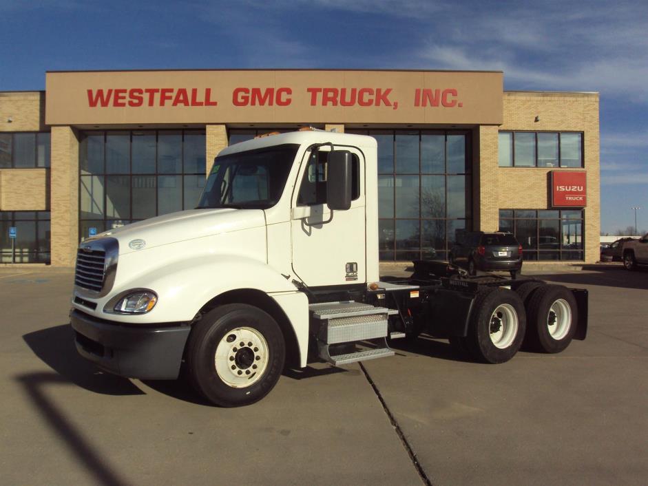 2009 Freightliner Cl120  Conventional - Sleeper Truck