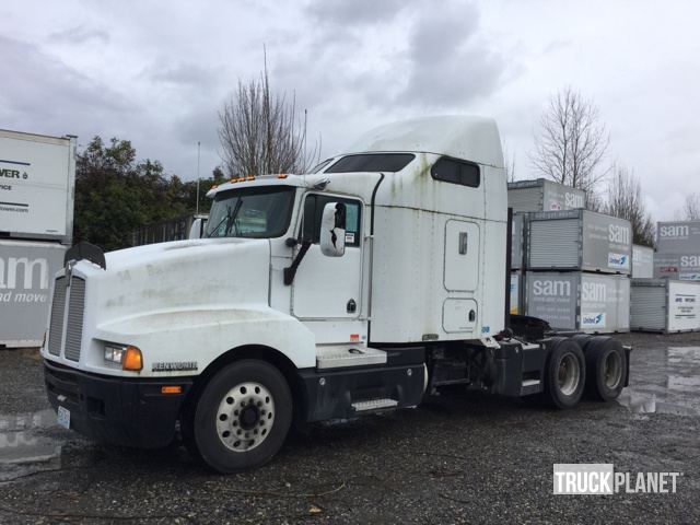 1995 Kenworth T600  Conventional - Sleeper Truck