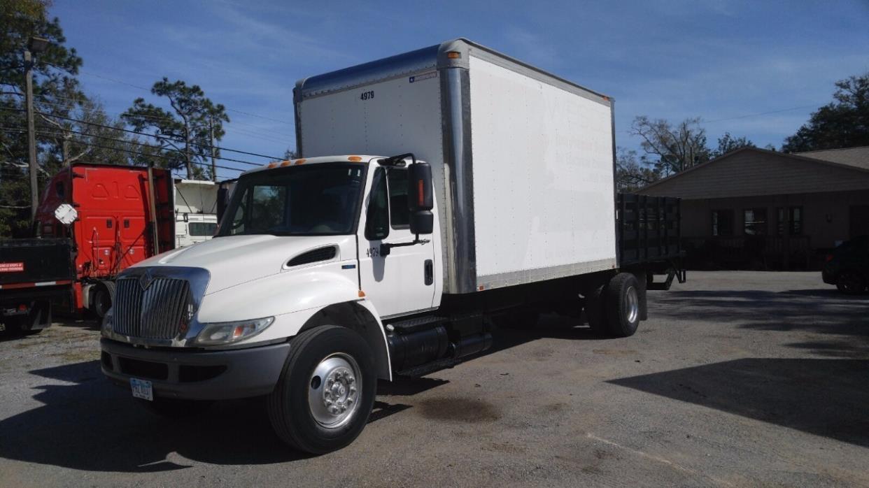 2010 International 4300  Box Truck - Straight Truck