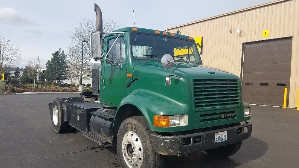 2001 International 9100  Conventional - Day Cab
