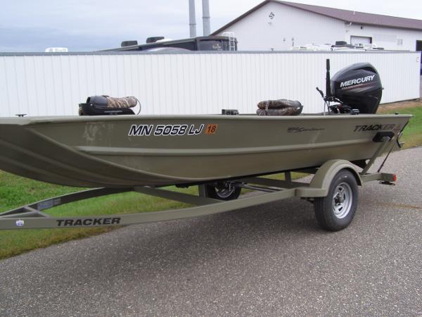 2016 Tracker 1654 MVX Sportsman Grizzly