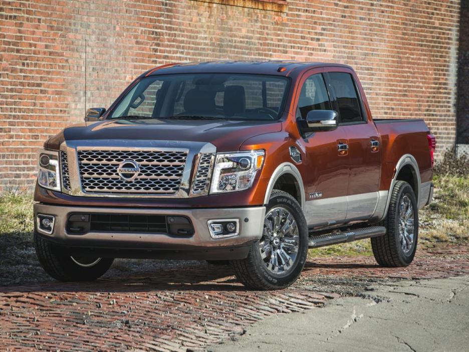 2017 Nissan Titan  Pickup Truck