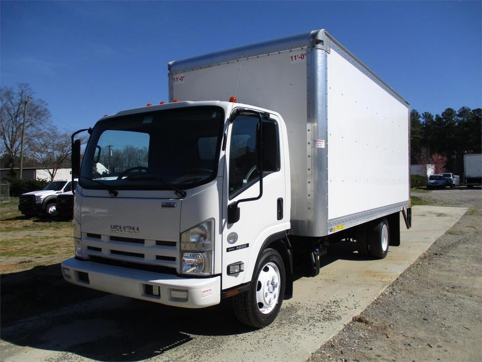 2015 Isuzu Nrr  Box Truck - Straight Truck
