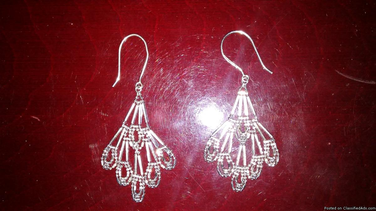 Sterling silver earrings, 0