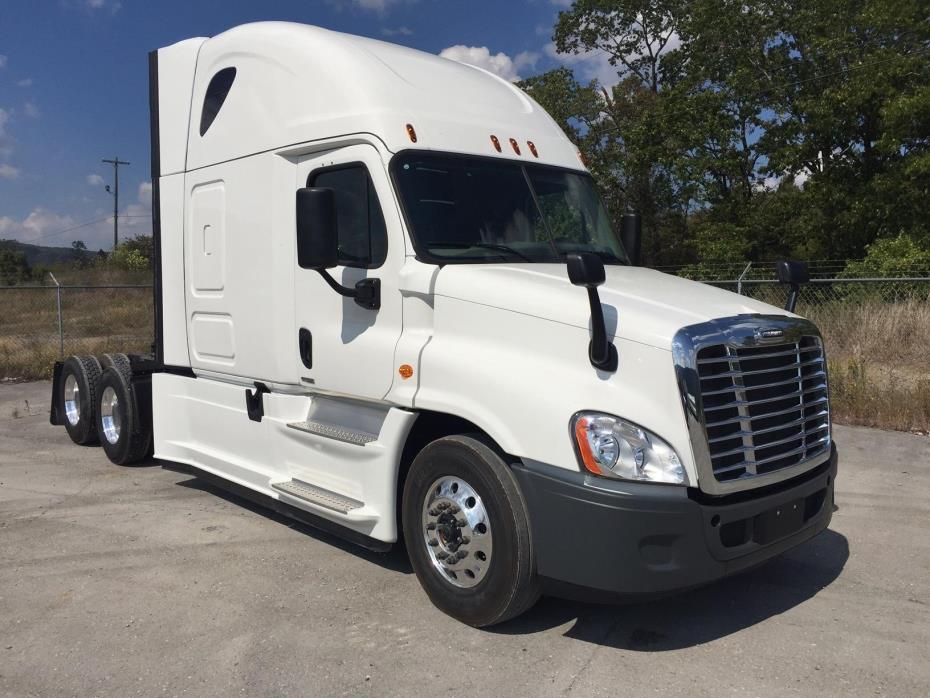 2015 Freightliner Cascadia 125 Evolution  Conventional - Sleeper Truck