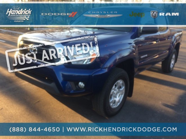 2015 Toyota Tacoma  Pickup Truck