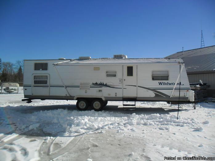 2006 Forest River Wildwood 31QBSS Travel Trailer #6978