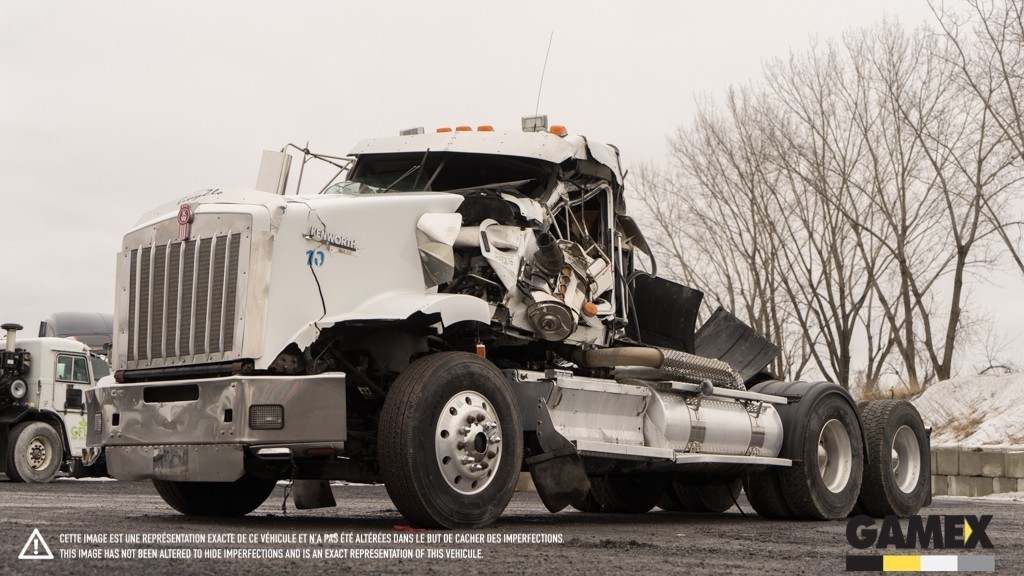 2010 Kenworth T800  Conventional - Day Cab