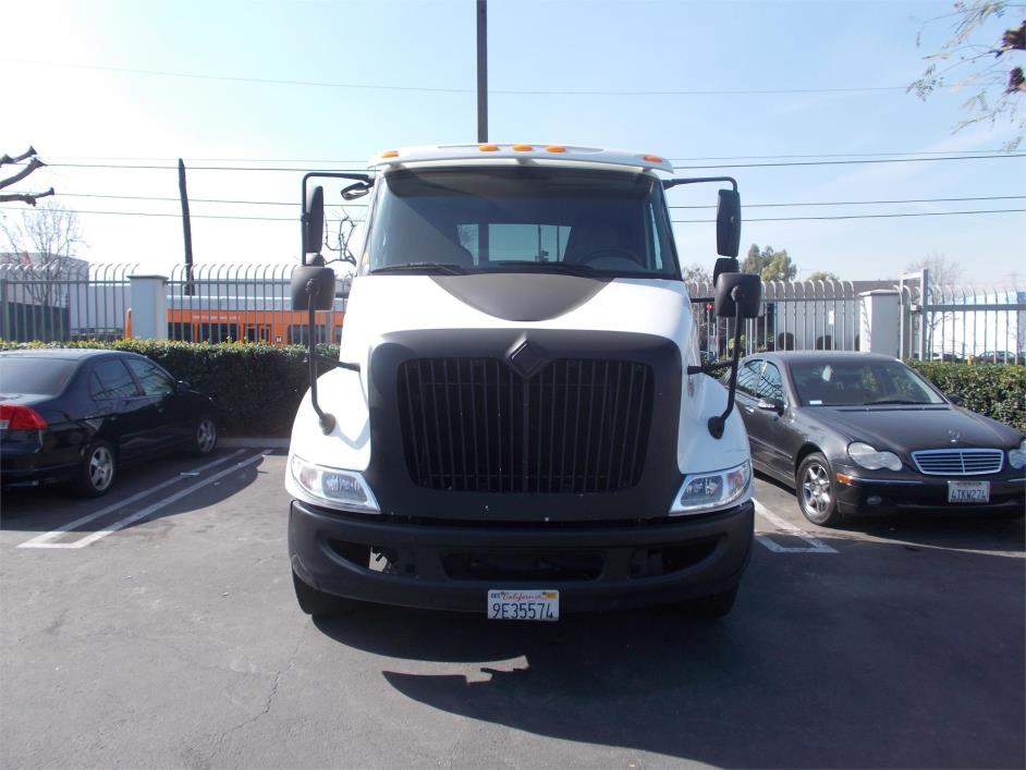 2011 International Transtar 8600  Conventional - Day Cab