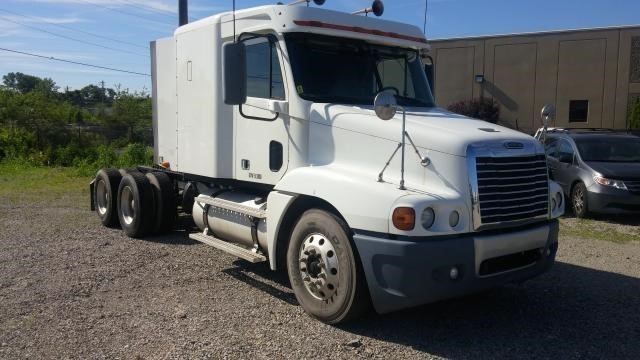 1999 Freightliner Century 120  Conventional - Day Cab