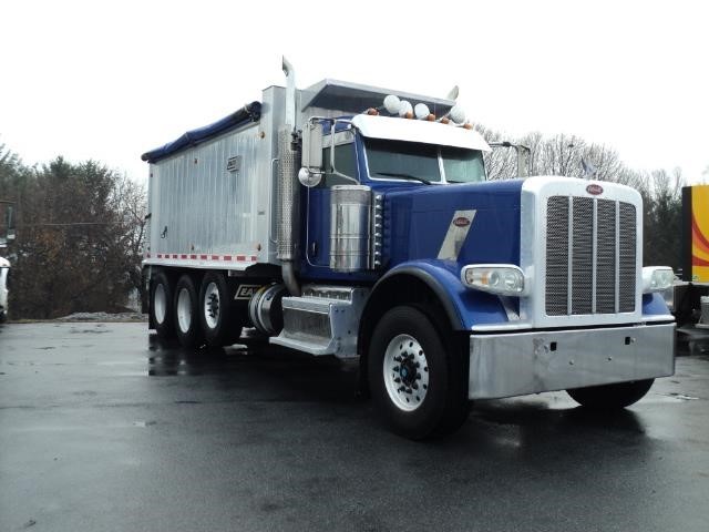 2014 Peterbilt 389  Dump Truck