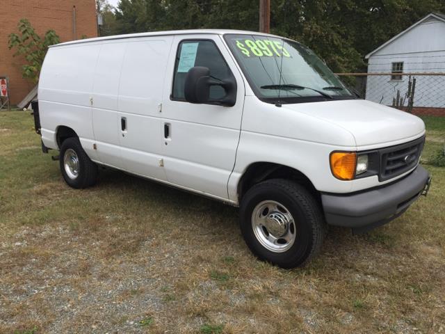 2007 Ford E-Series Cargo  Cargo Van