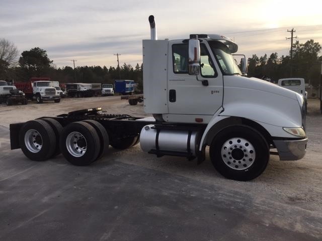 2004 International Transtar 8600  Conventional - Day Cab