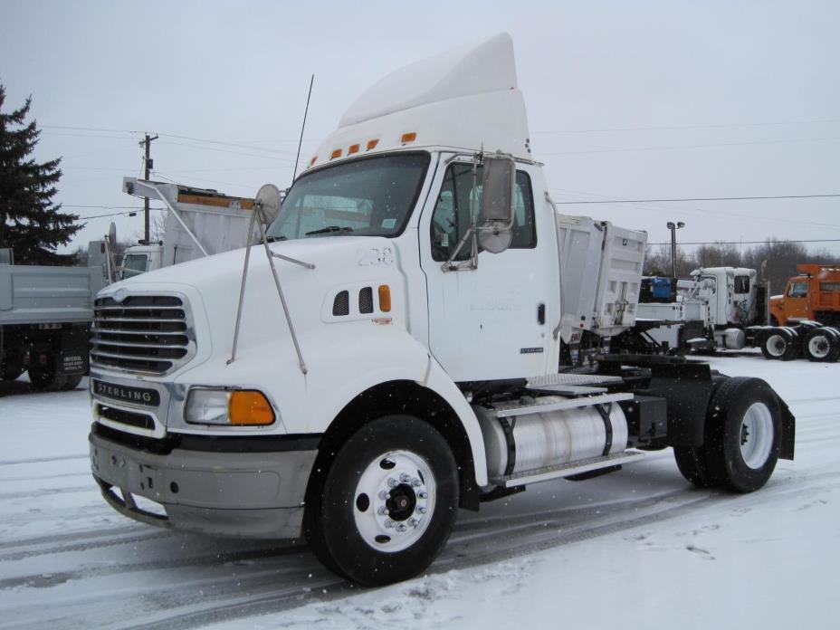 2003 Sterling A9500  Conventional - Day Cab