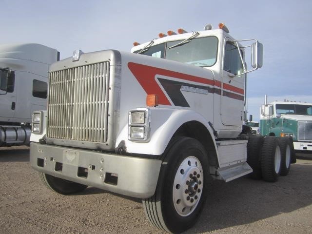 1986 International 9370  Conventional - Day Cab