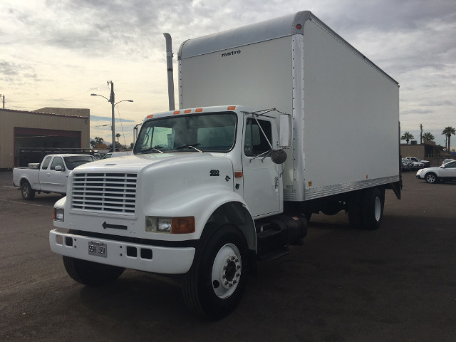 1995 International 4700  Box Truck - Straight Truck