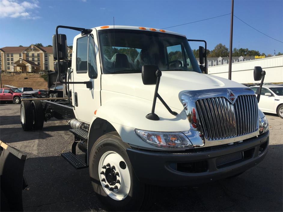 2017 International Durastar 4300  Cab Chassis