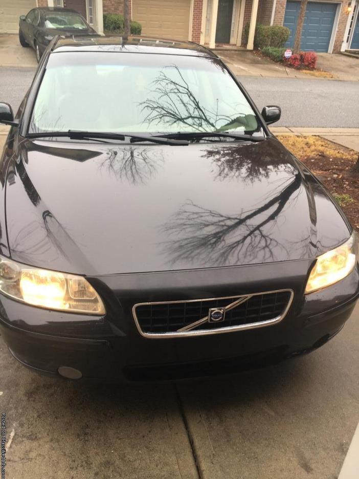 NICE, RELIABLE 2006 Volvo for SALE!