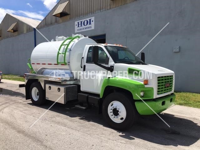 2007 Gmc C7500  Septic