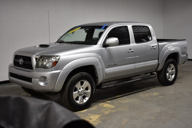 2011 Toyota Tacoma  Pickup Truck