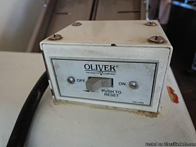 BREAD SLICER OLIVER 797-32NC GRAVITY FED, 4