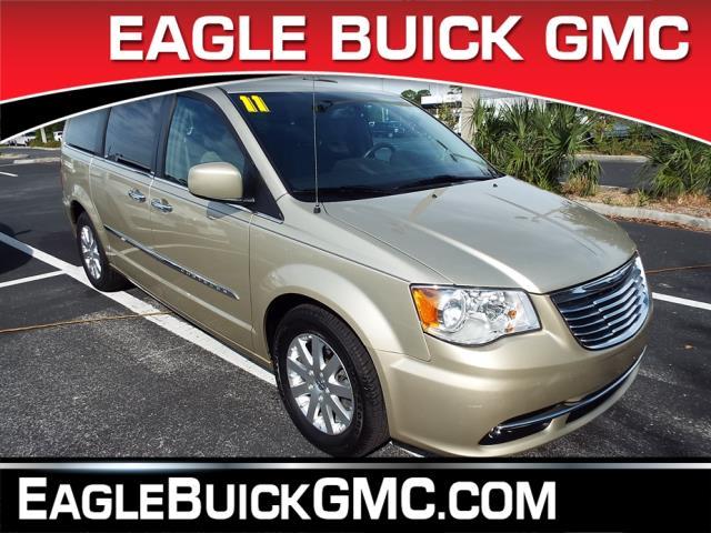 2011 Chrysler Town and Country Touring-L