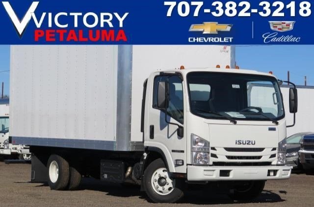 2017 Isuzu Isuzu Truck  Box Truck - Straight Truck