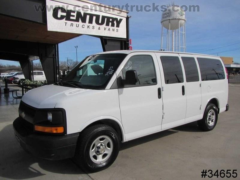 2004 Chevrolet 1500 Express  Cargo Van