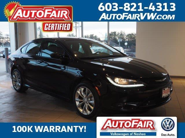 2015 Chrysler 200 S