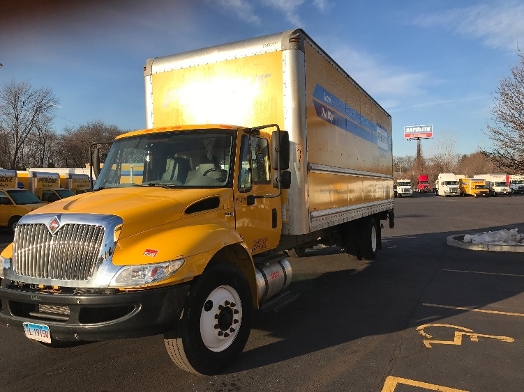 2013 International Durastar 4300  Box Truck - Straight Truck