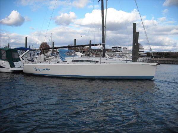 2002 Farr 395 - Carroll Marine Farr 395