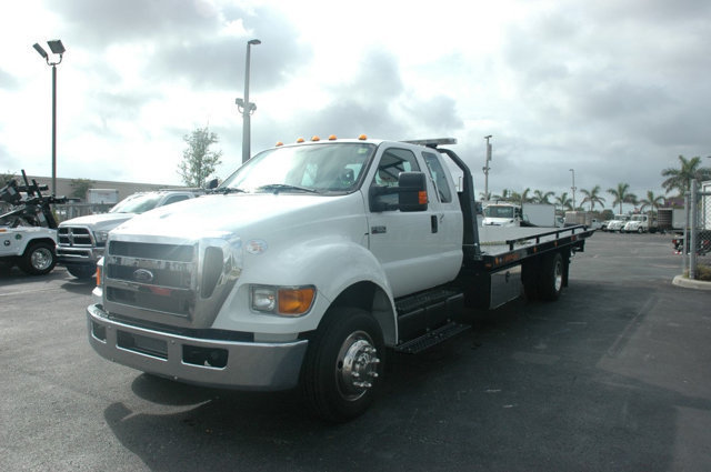 2015 Ford F650  Car Carrier