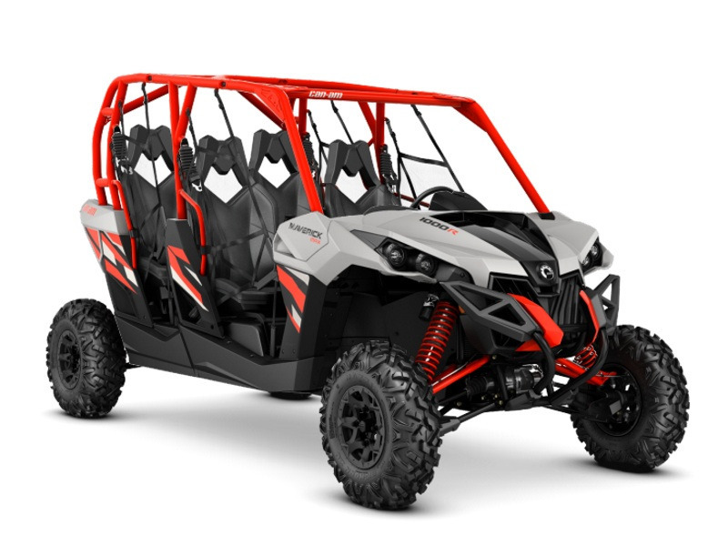 2016 Can-Am Maverick MAX DPS 1000R Light Grey & Can-Am Red